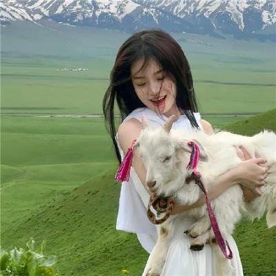 她不当女主很多年